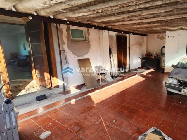 Casa com 733m² 3 quartos e 3 banheiros, à venda, no bairro Parque Ponte Grande em Mogi das Cruzes