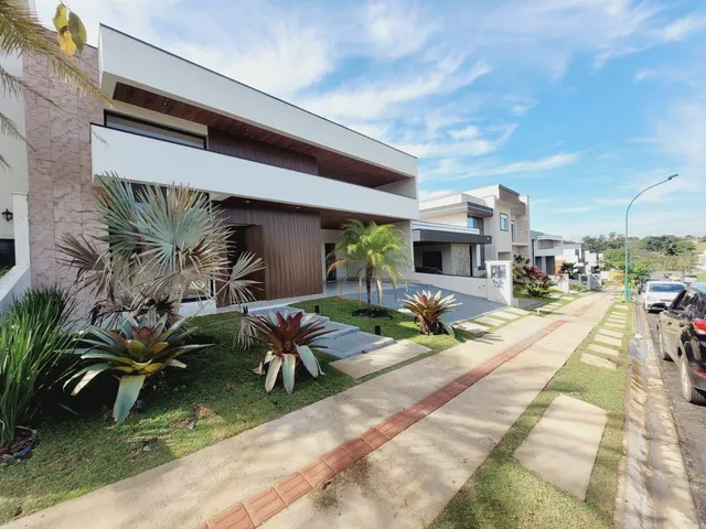 Casa com 300m² 3 quartos e 5 banheiros, à venda, no bairro Jardim Panorama em Indaiatuba