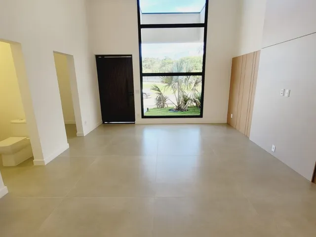 Casa com 300m² 3 quartos e 5 banheiros, à venda, no bairro Jardim Panorama em Indaiatuba