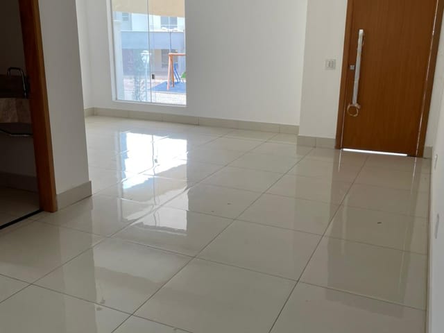 Casa com 210m² 3 quartos e 4 banheiros, à venda, no bairro Setor Goiânia 2 em Goiânia