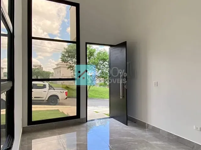 Casa com 300m² 3 quartos e 3 banheiros, à venda, no bairro Condomínio Residencial Fogaça em Não informado