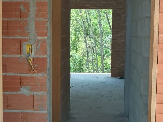 Casa com 438m² 3 quartos e 2 banheiros, à venda, no bairro Mogi Moderno em Mogi das Cruzes