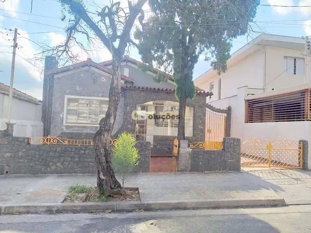 Casa 3 quartos e 2 banheiros, à venda, no bairro Vila Romana em São Paulo