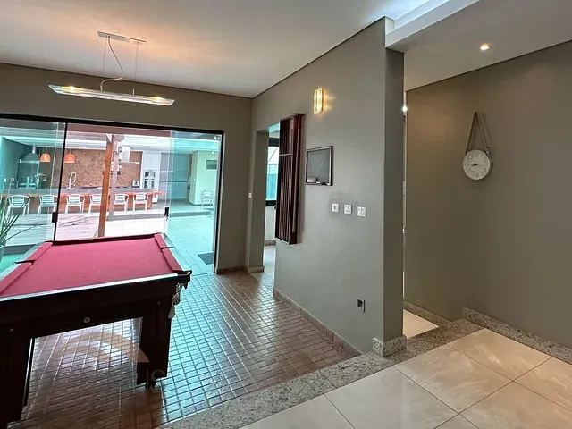 Casa com 372m² 4 quartos e 4 banheiros, à venda ou para alugar, no bairro Cariru em Ipatinga