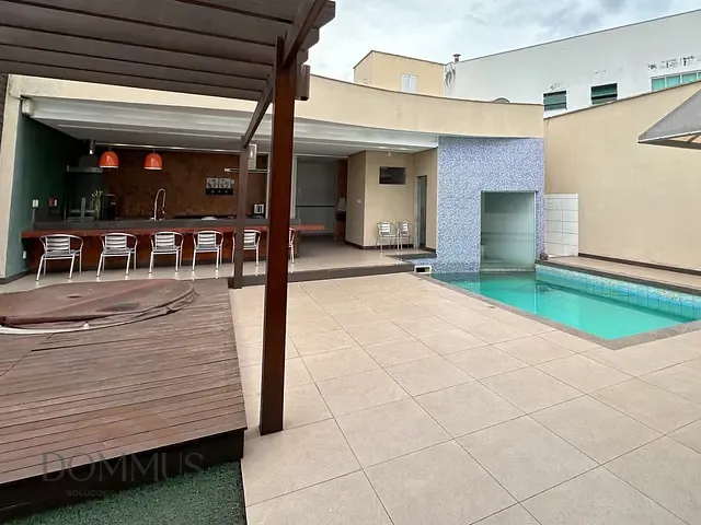 Casa com 372m² 4 quartos e 4 banheiros, à venda ou para alugar, no bairro Cariru em Ipatinga