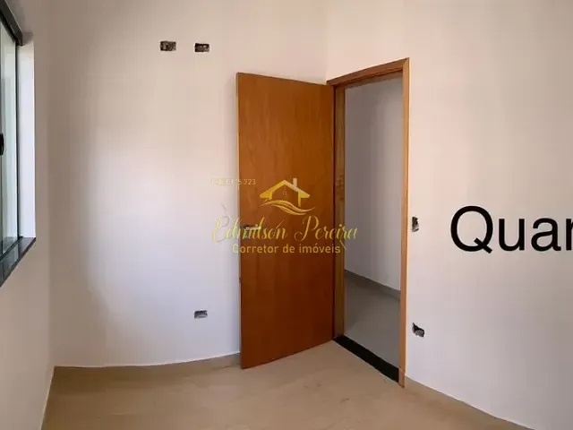 Casa com 125m² 3 quartos e 2 banheiros, à venda, no bairro Jardim Padovani em Londrina