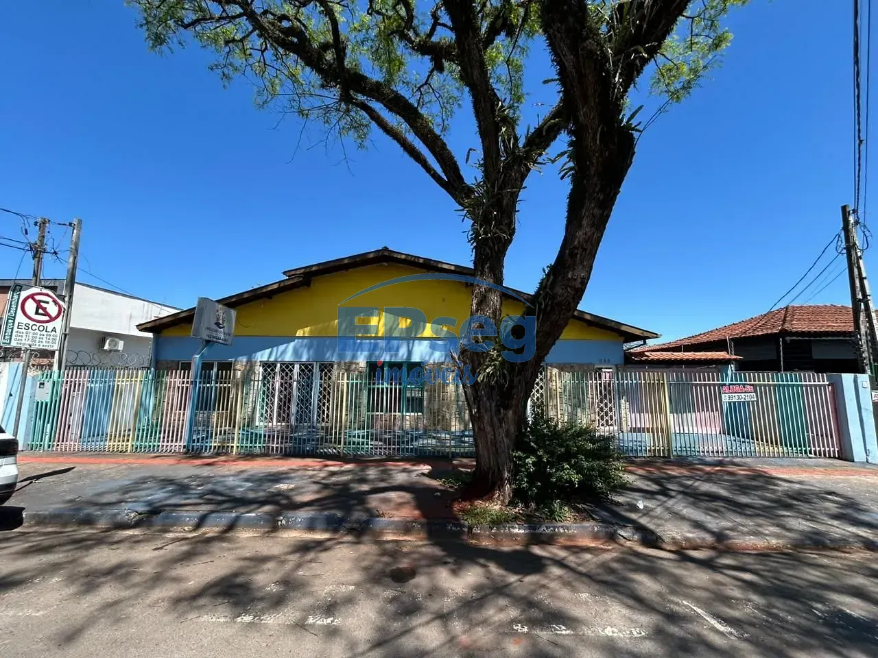 Casa, 1 quarto, 350 m² - Foto 1