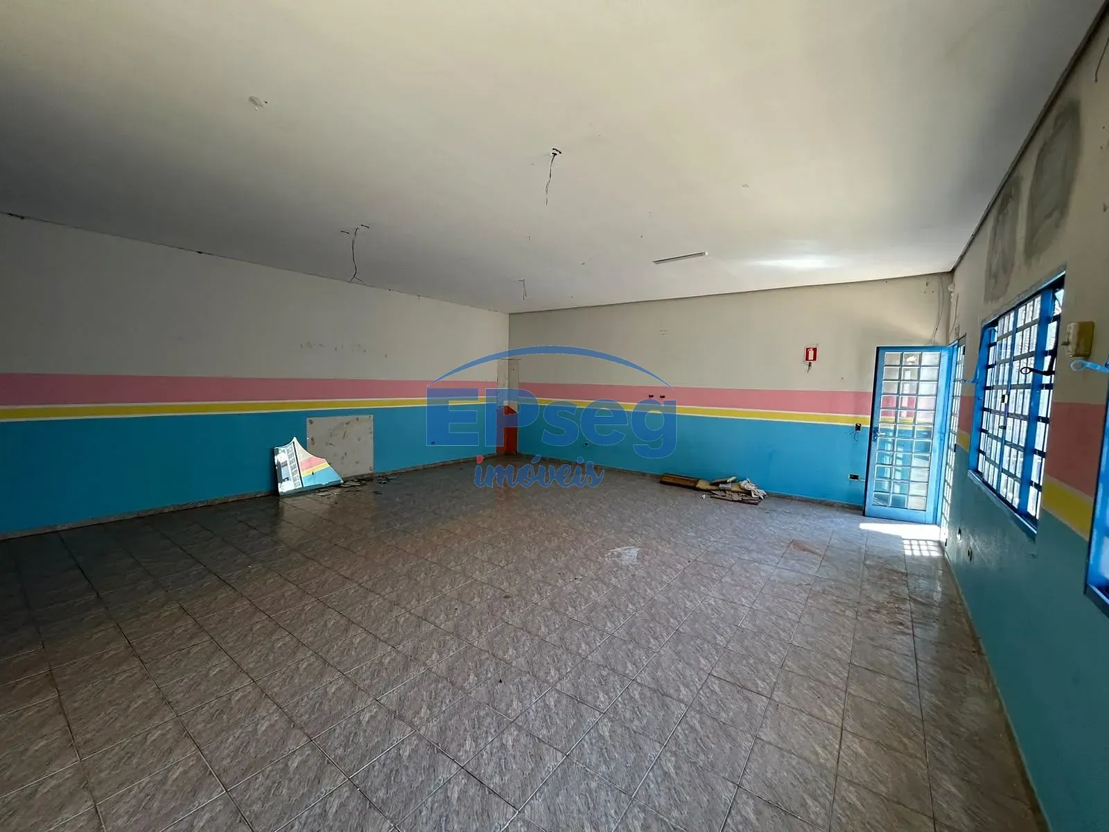 Casa, 1 quarto, 350 m² - Foto 12