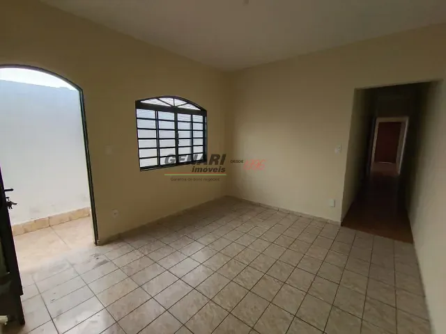Casa com 102m² 2 quartos e 1 banheiro, para alugar, no bairro Cidade Nova I em Indaiatuba