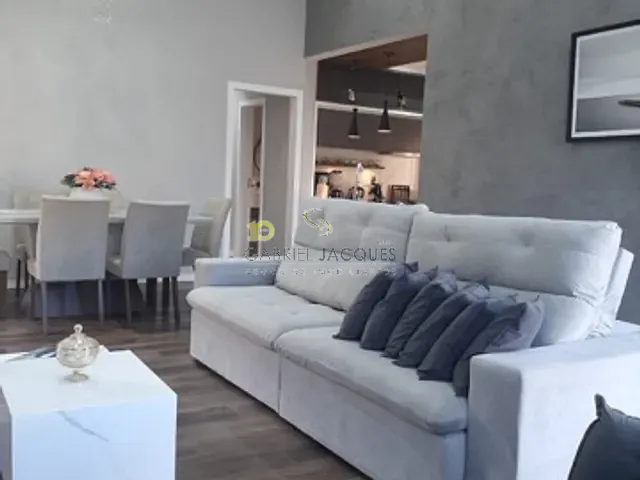 Casa com 360m² 3 quartos e 3 banheiros, à venda, no bairro Pedra Branca em Palhoça
