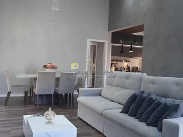 Casa com 360m² 3 quartos e 3 banheiros, à venda, no bairro Pedra Branca em Palhoça