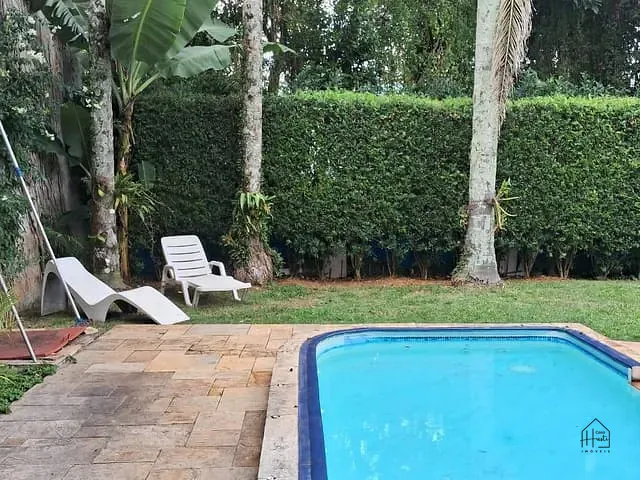 Casa com 373m² 3 quartos e 5 banheiros, à venda, no bairro Jardim Atalaia em Cotia