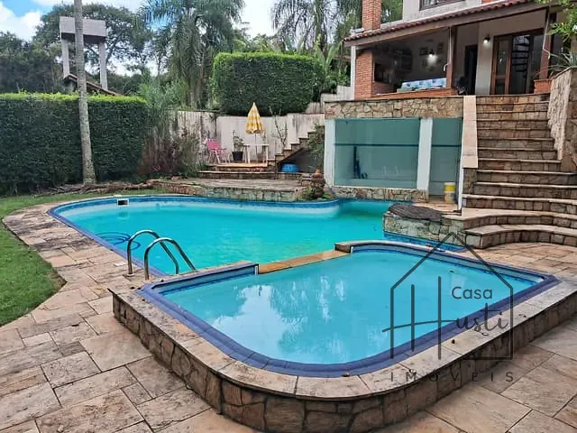 Casa com 373m² 3 quartos e 5 banheiros, à venda, no bairro Jardim Atalaia em Cotia