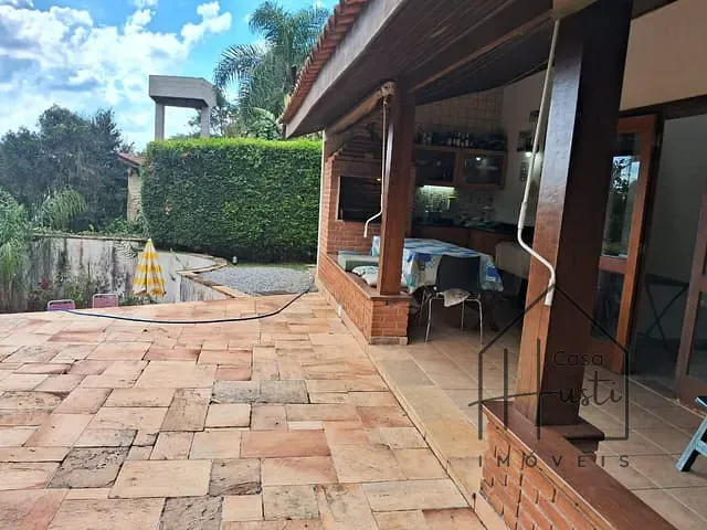 Casa com 373m² 3 quartos e 5 banheiros, à venda, no bairro Jardim Atalaia em Cotia