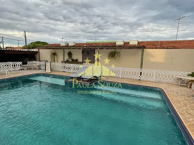 Casa com 450m² 2 quartos e 2 banheiros, à venda, no bairro Vila Nova Santa Luzia em Bauru