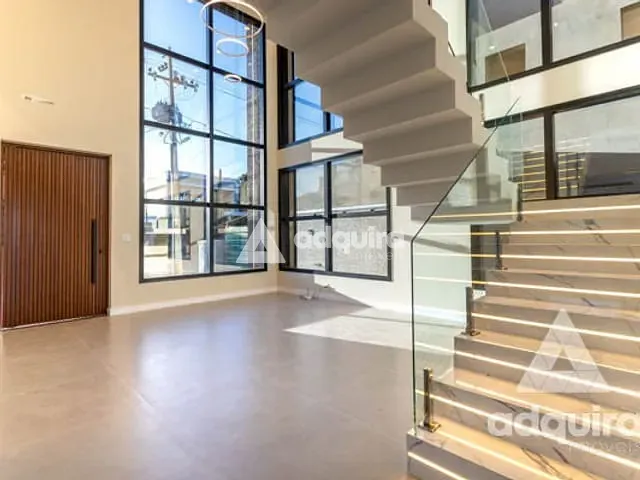 Casa com 303m² 3 quartos e 3 banheiros, à venda, no bairro Jardim Carvalho em Ponta Grossa