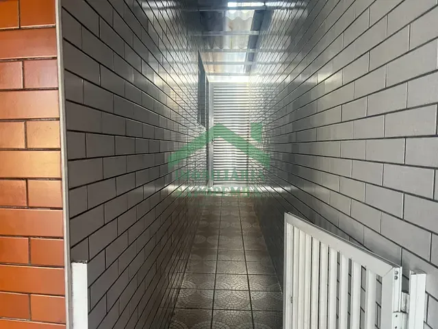Casa com 100m² 3 quartos e 2 banheiros, para alugar, no bairro Vila Tolstoi em São Paulo