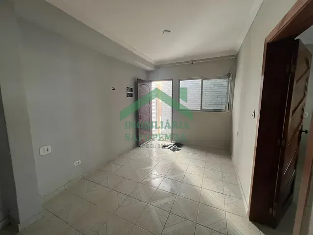 Casa com 100m² 3 quartos e 2 banheiros, para alugar, no bairro Vila Tolstoi em São Paulo