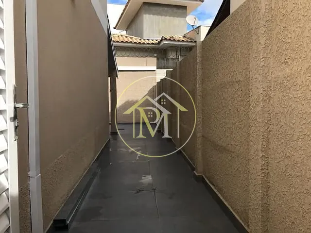 Casa com 180m² 3 quartos e 3 banheiros, à venda, no bairro Bairro da Vossoroca em Sorocaba