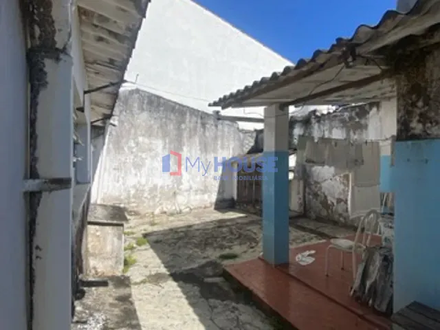 Casa com 300m² 3 quartos e 2 banheiros, à venda, no bairro Pontal em Ilhéus