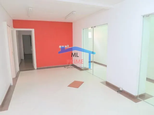 Casa com 180m² 3 quartos e 3 banheiros, à venda ou para alugar, no bairro Jardim Avelino em São Paulo