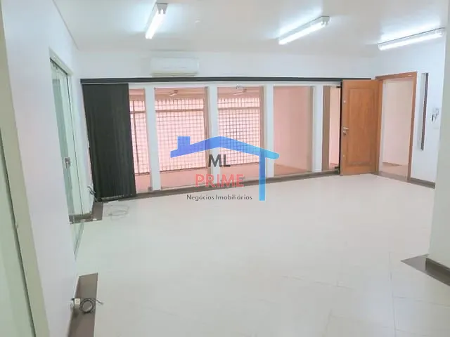 Casa com 180m² 3 quartos e 3 banheiros, à venda ou para alugar, no bairro Jardim Avelino em São Paulo