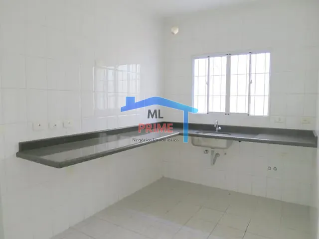 Casa com 180m² 3 quartos e 3 banheiros, à venda ou para alugar, no bairro Jardim Avelino em São Paulo