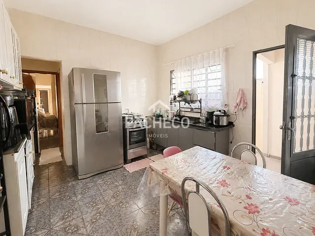 Casa 3 quartos e 2 banheiros, à venda, no bairro Jardim Esmeralda em Santa Bárbara D'Oeste