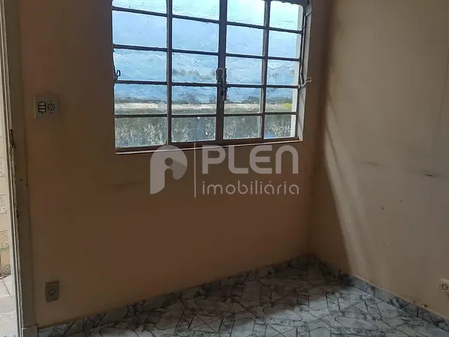 Casa com 153m² 2 quartos e 1 banheiro, à venda, no bairro Vila Vitório Mazzei em São Paulo