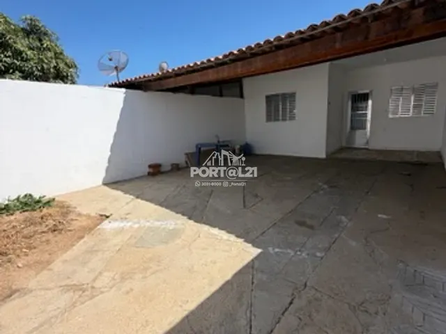 Casa 3 quartos e 2 banheiros, para alugar, no bairro Cohab São Francisco em Petrolina