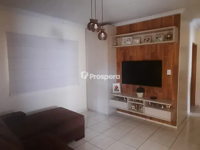 Casa com 190m² 4 quartos e 3 banheiros, à venda, no bairro Jardim Nova Era em Aparecida de Goiânia