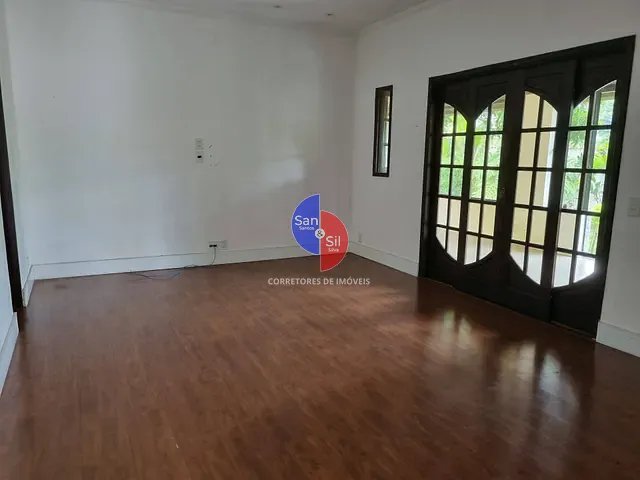 Casa à venda, no bairro Cantagalo em Guapimirim