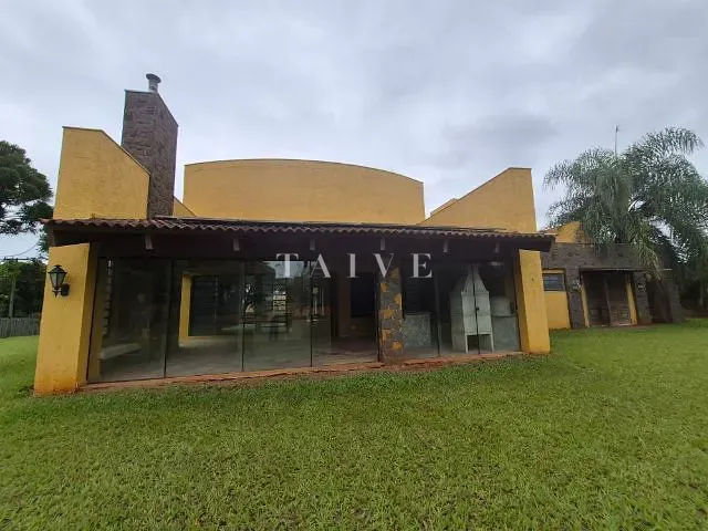 Casa com 3200m² 3 quartos e 5 banheiros, à venda, no bairro Recanto do Salto em Londrina