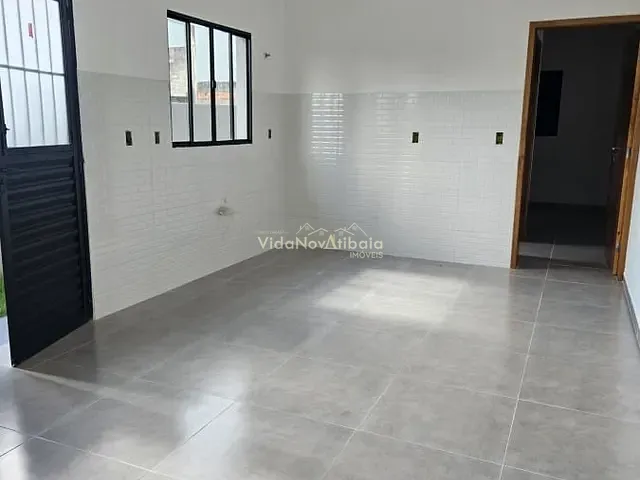 Casa com 150m² 2 quartos e 2 banheiros, à venda, no bairro Jardim São Felipe em Atibaia
