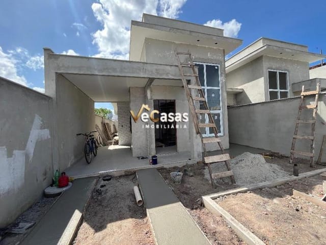 Casa com 180m² 3 quartos e 2 banheiros, à venda, no bairro Jardim Mariléa em Rio das Ostras