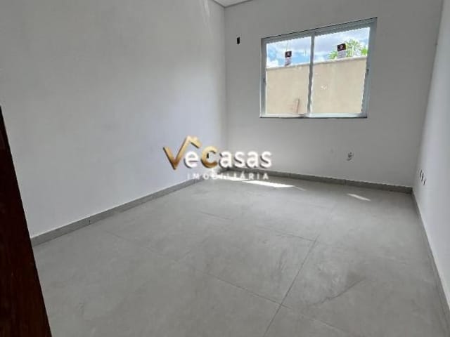 Casa com 180m² 3 quartos e 2 banheiros, à venda, no bairro Jardim Mariléa em Rio das Ostras