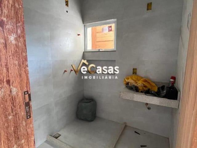 Casa com 180m² 3 quartos e 2 banheiros, à venda, no bairro Jardim Mariléa em Rio das Ostras