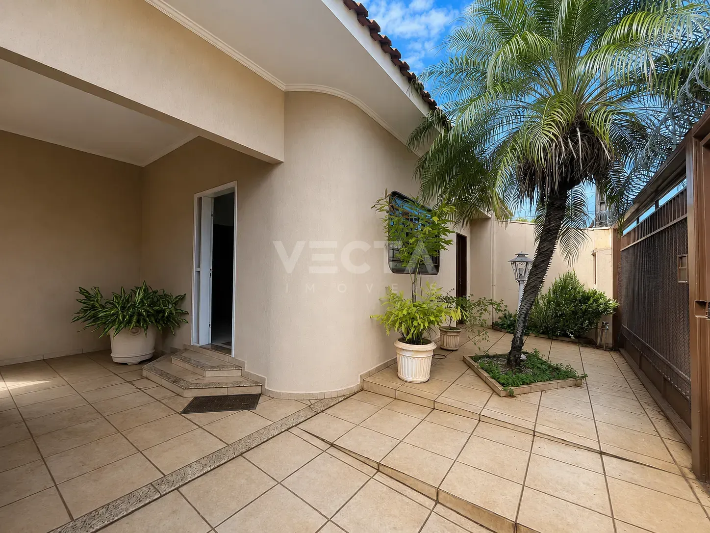Casa, 3 quartos, 136 m² - Foto 2