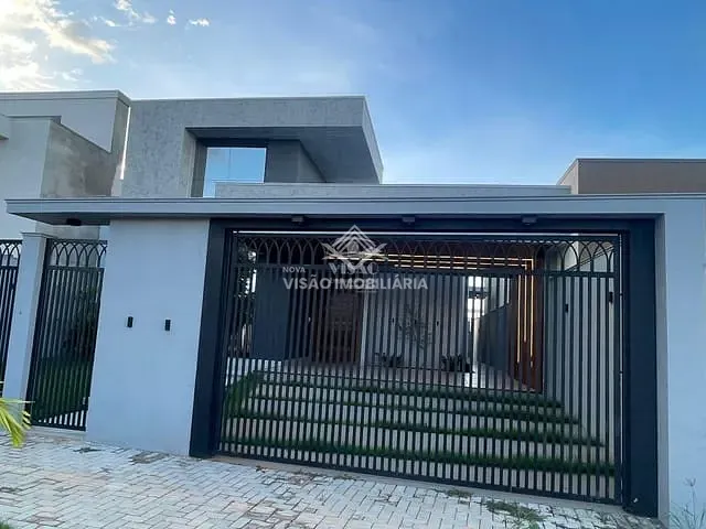 Casa com 308m², à venda, no bairro Aquarela das Artes em Sinop