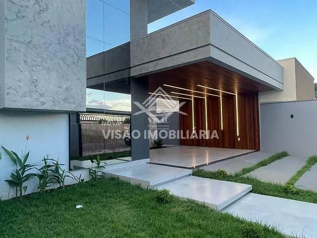 Casa com 308m², à venda, no bairro Aquarela das Artes em Sinop