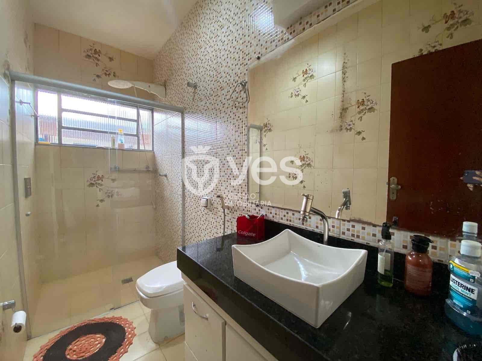 Casa, 4 quartos, 250 m² - Foto 13