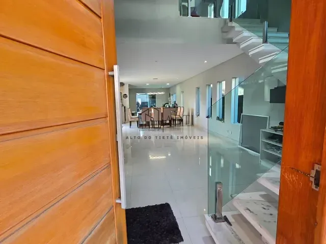 Casa 3 quartos e 3 banheiros, à venda, no bairro Jardim das Cerejeiras em Arujá