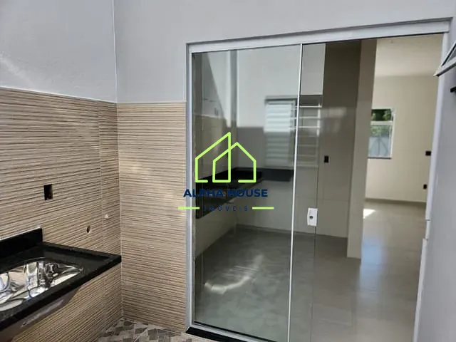 Casa com 145m² 2 quartos e 2 banheiros, à venda, no bairro Crispim em Pindamonhangaba