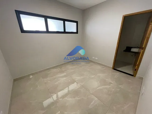Casa com 250m² 3 quartos e 1 banheiro, à venda, no bairro Bairro da Floresta em São José dos Campos