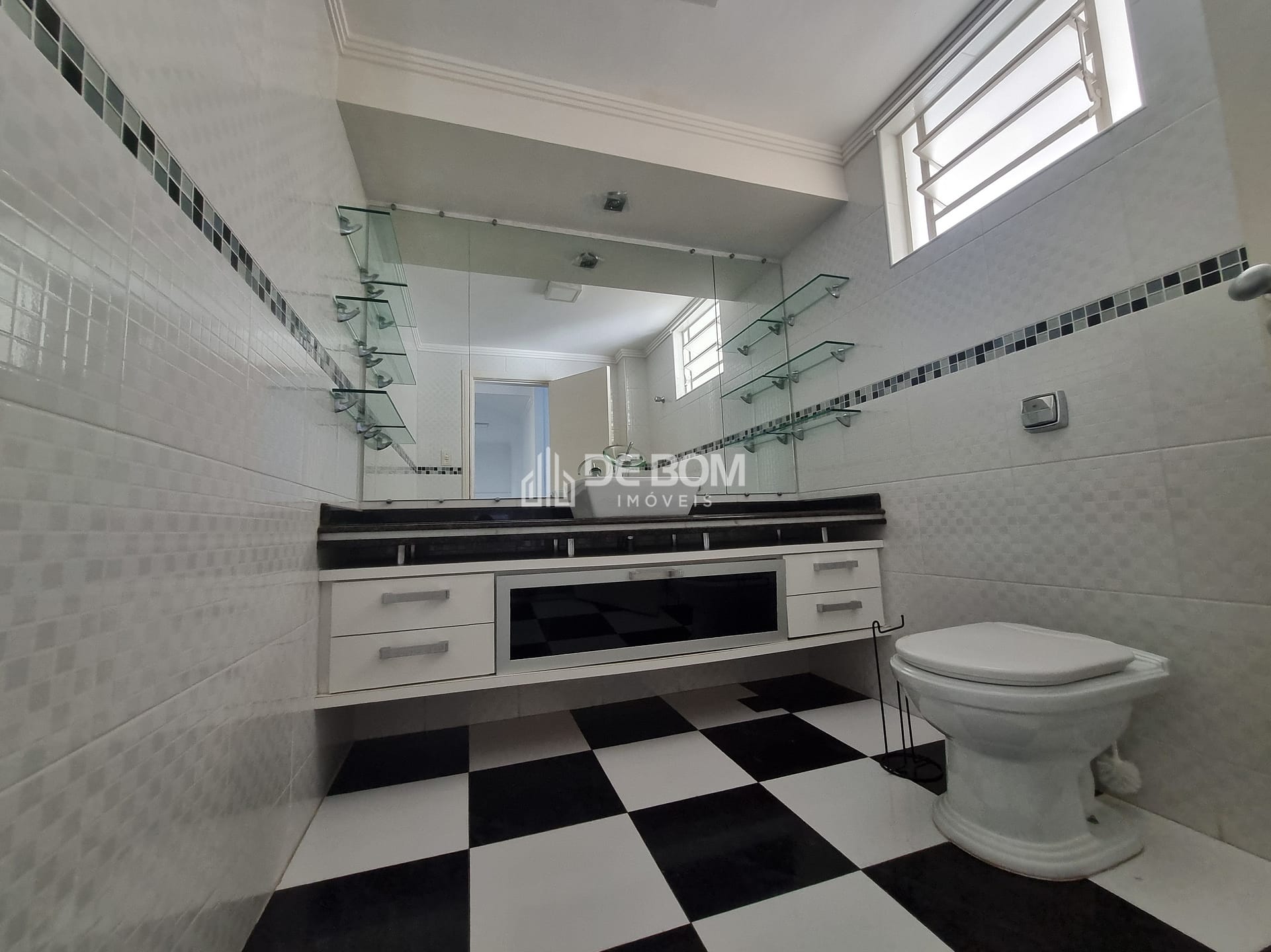 Casa, 4 quartos, 252 m² - Foto 30