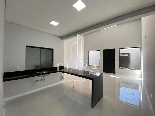 Casa com 160m² 3 quartos e 2 banheiros, à venda, no bairro Residencial Horto Florestal Jacyra I em Americana