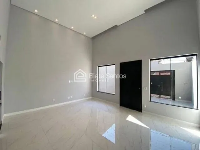 Casa com 160m² 3 quartos e 2 banheiros, à venda, no bairro Residencial Horto Florestal Jacyra I em Americana