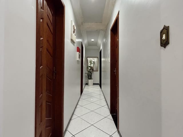 Casa com 200m² 3 quartos e 3 banheiros, à venda, no bairro Colina de Laranjeiras em Serra