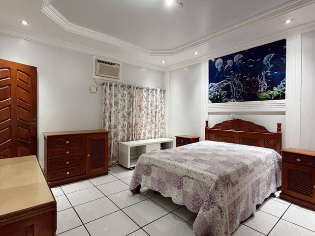 Casa com 200m² 3 quartos e 3 banheiros, à venda, no bairro Colina de Laranjeiras em Serra
