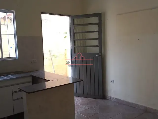 Casa com 114m² 1 quarto e 1 banheiro, à venda ou para alugar, no bairro Jardim Novo Horizonte em Jandira